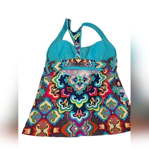 Title Nine Active Racer T back Top, Built-in Bra, Boho Moroccan | M - Picture 3 of 7